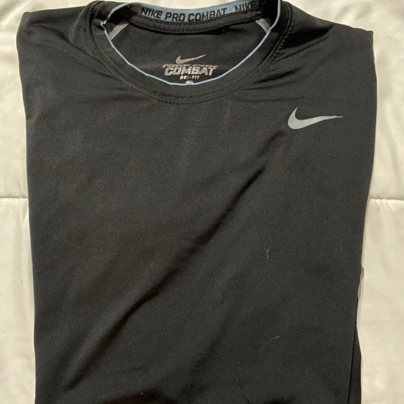 Nike combat shirt - Picture 1 of 5